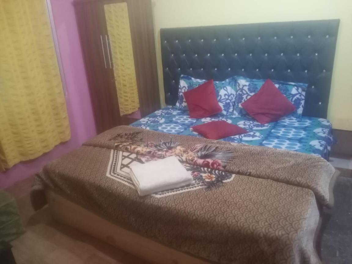 Hotel Antarctica &Pine N Dine Blues Cafe Manāli Dış mekan fotoğraf